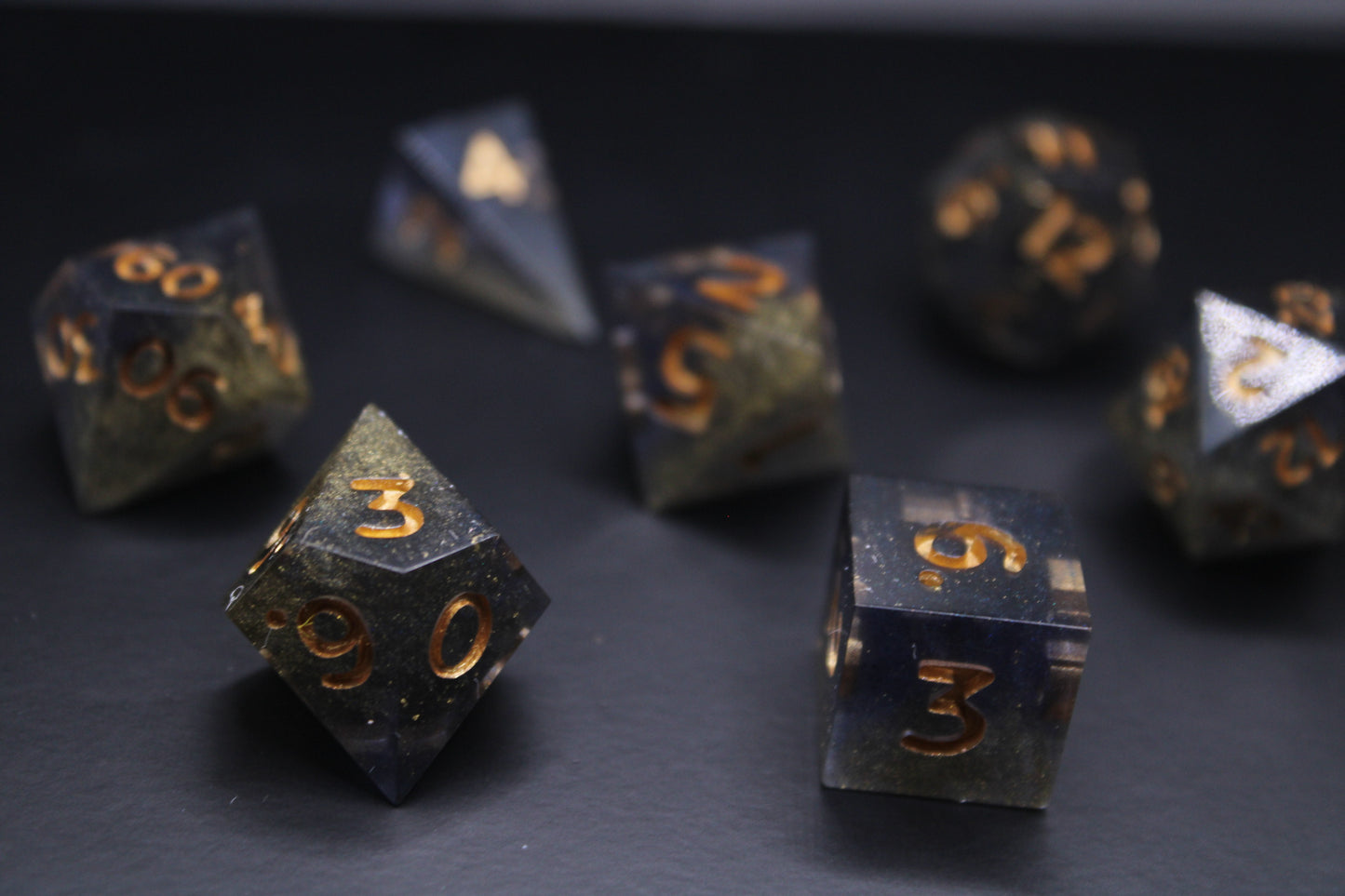 Navy Gold - 7 Piece Dice Set